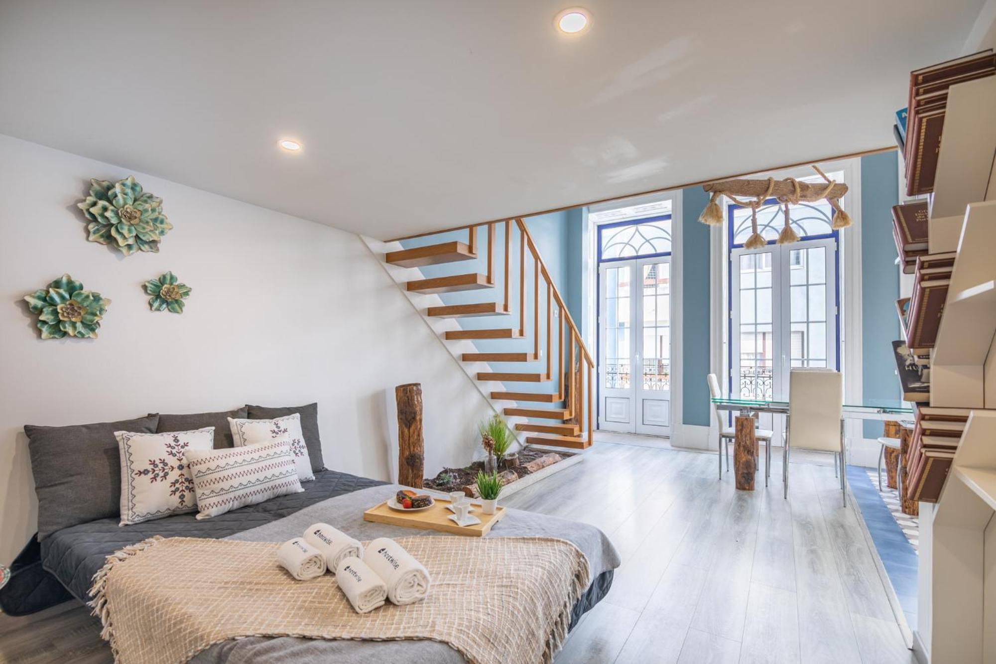 Deluxe Spacious Flats W Mezzanine By Host Wise Apartment Porto Room photo